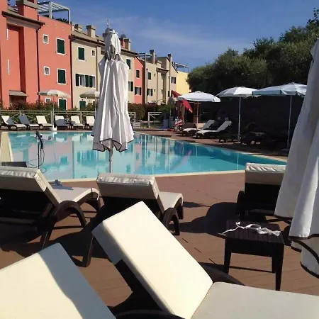 Perla Di Mare By Holiday World